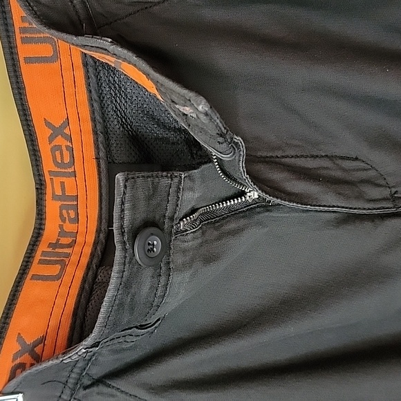 Urban Pipeline Ultra Flex Cargo Shorts - Picture 5 of 6